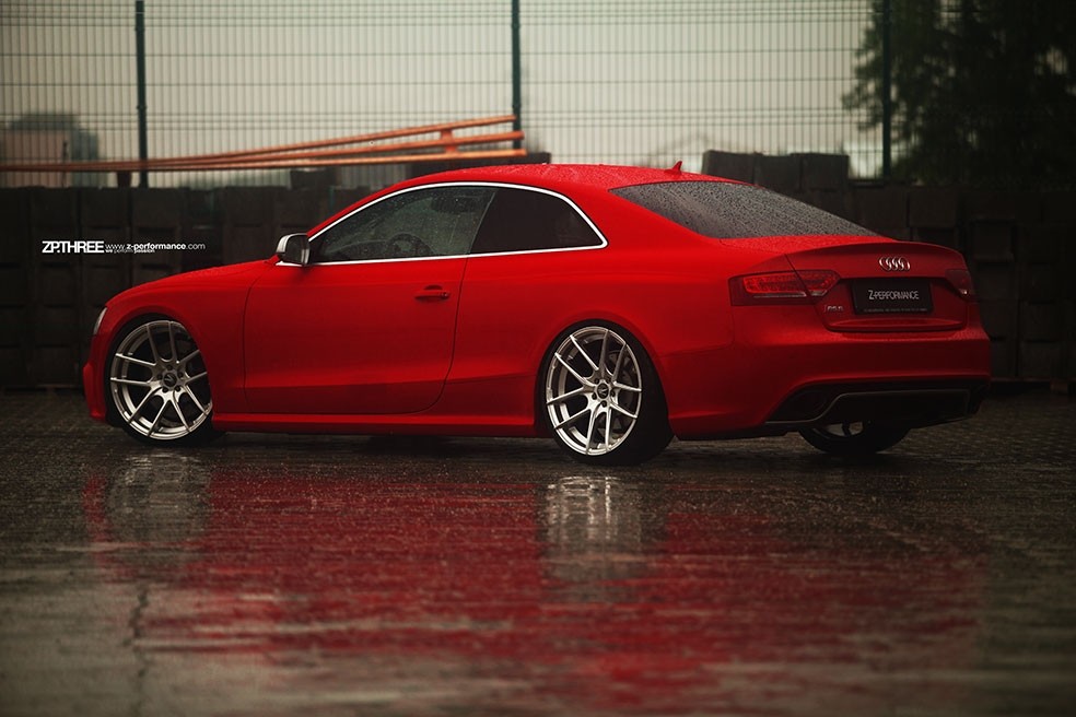 Z-Performance Three ZP.03 Hyper Silver 9,0x20 5x112 ET20 Velgen