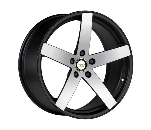 Deluxe Uros K Black Matt Polish 8,5x19 5x120 ET25 Velgen