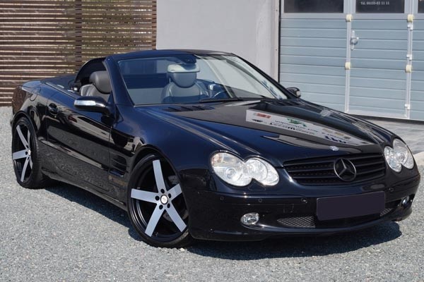 Deluxe Uros K Black Matt Polish 9,5x19 5x112 ET35 Velgen