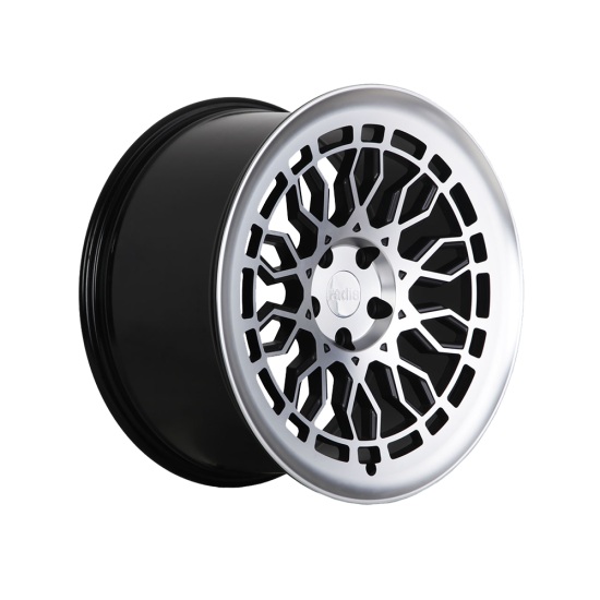 RADI8 A10 8.5/10.0x19 5x112 45 Gloss black machine face 66,6 Bre