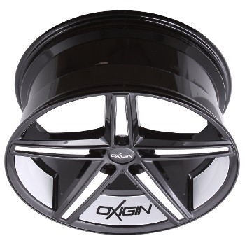 Velgen Oxigin 18 Concave weiss foliert 10.5x20 inch 5x120 ET35