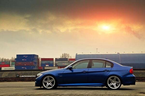 Z-Performance Four Hyper Silver - Face Polish 9,5x19 5x120 ET40