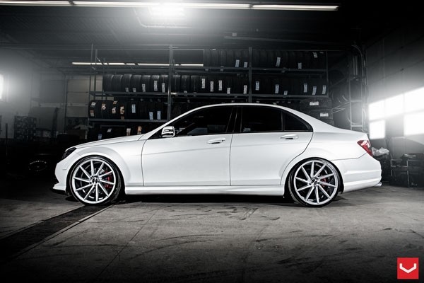 Vossen CVT 10.5x22 5x115 ET20 Metallic Gloss Silver Deep Face