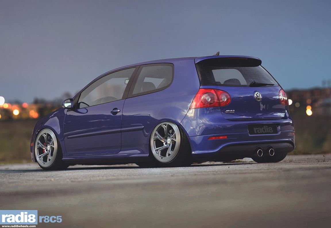 RADI8 C5 9.5x18 5x112 42 Dark Mist 66,6 Velgen